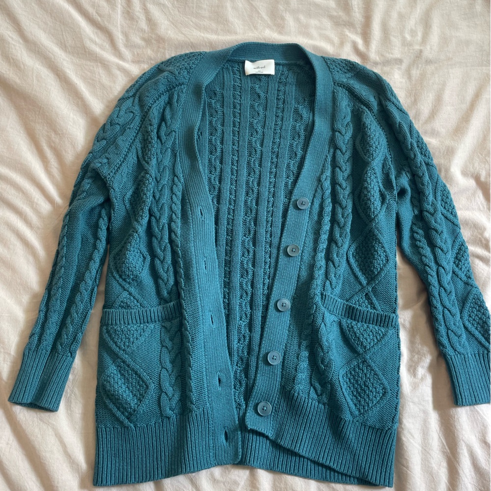 Aritzia cardigan worn twice